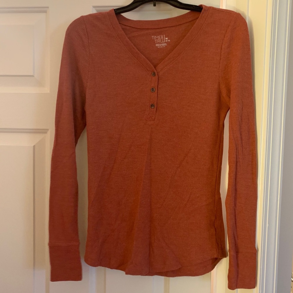 Women’s long sleeve shirt
